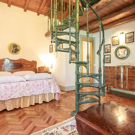 Gorgeous In Prázdninový dům *